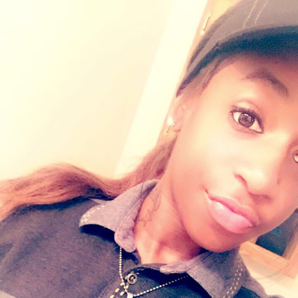 Meet your Posher, Abony